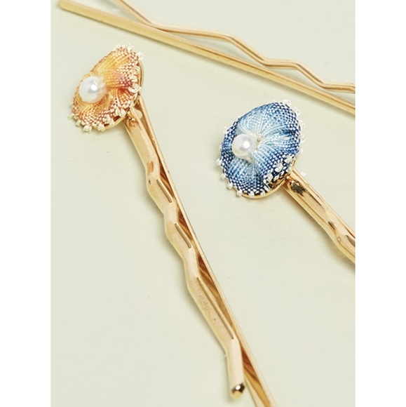 Doen Accessories - 🆕 Sashi 3 Flower Swarovski Pearl Hair Pins